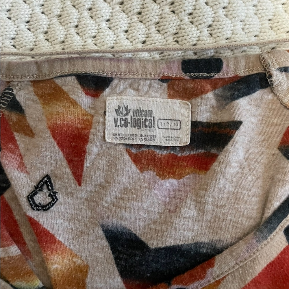 Volcom vintage* long sleeve crop top - Picture 3 of 3